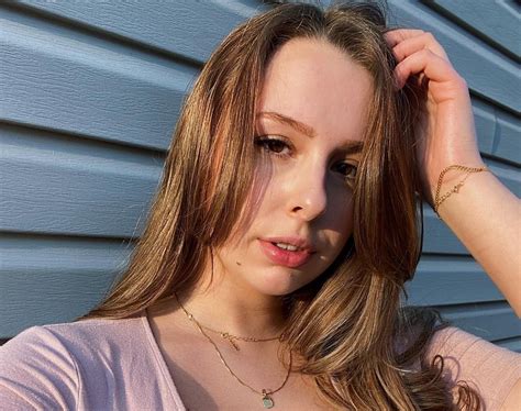 haily wingit|Hailey Wingit (Just Wingit) Bio, Wiki, Boyfriend, Height & Net Worth